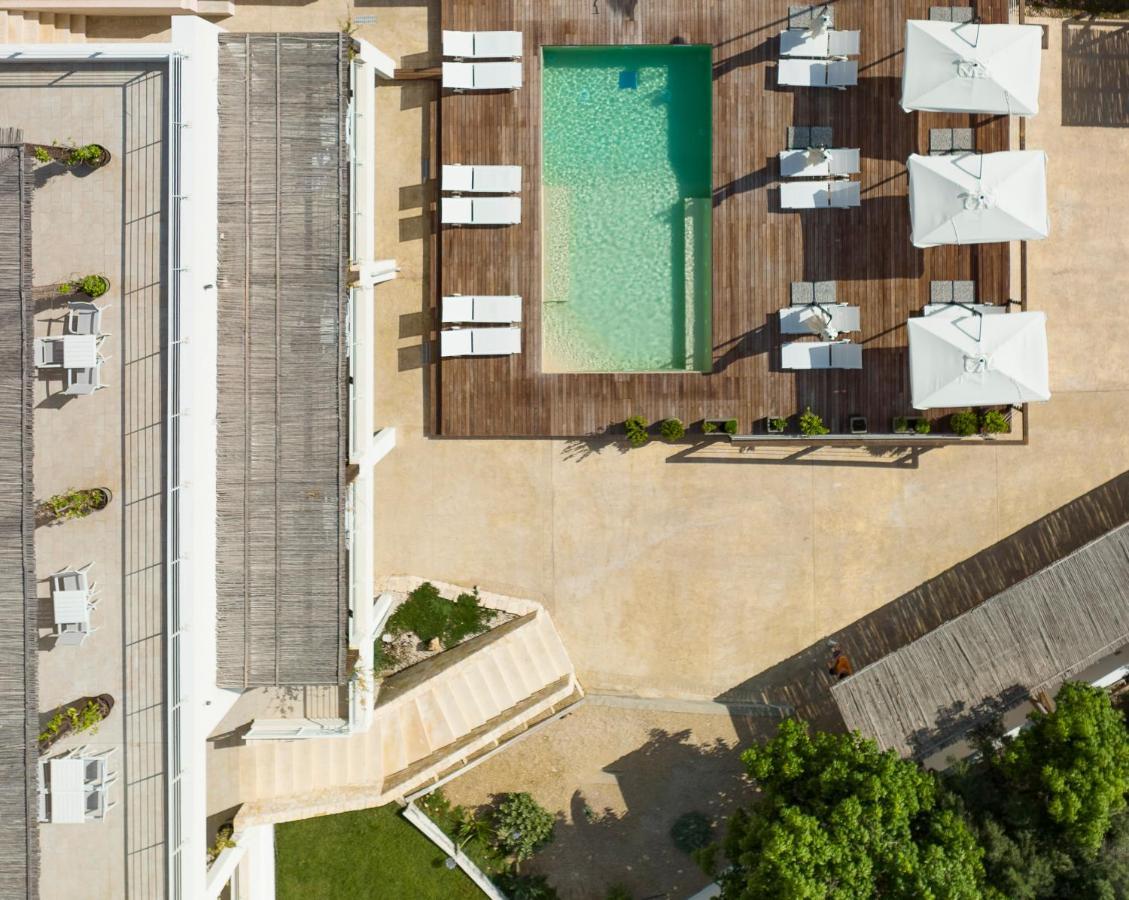 Mercury Beach Hotel SantʼAntìoco Exteriör bild